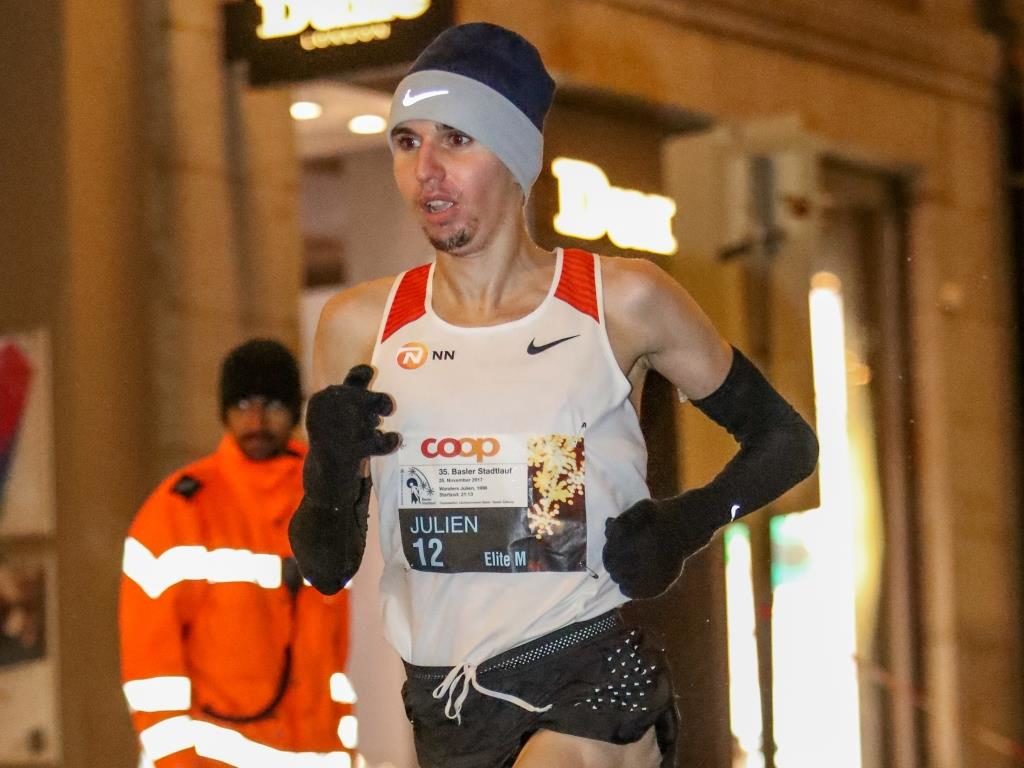 Julien Wanders im Elite-Rennen am Basler Stadtlauf 2017