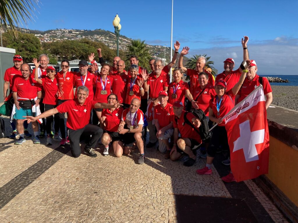 Photo: swiss masters running