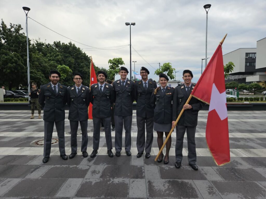 Schweizer Team an der CISM Halbmarathon Weltmeisterschaft (Photo: CISM Schweiz)